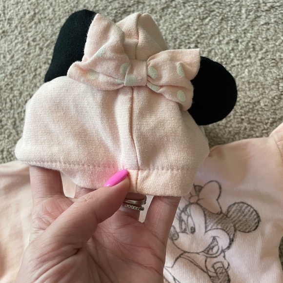 Disney Minnie Mouse lot joggers and sweatshirts - Picture 4 of 15